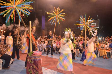 Ano ang tradisyon at kultura ng singapore